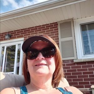 Meet your Posher, Maryann